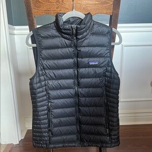 Patagonia Black Puffer Vest